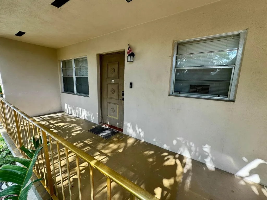 30 S J Street Lake Worth Beach FL 33460