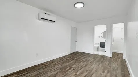 11 NW 117th Street Miami FL 33168