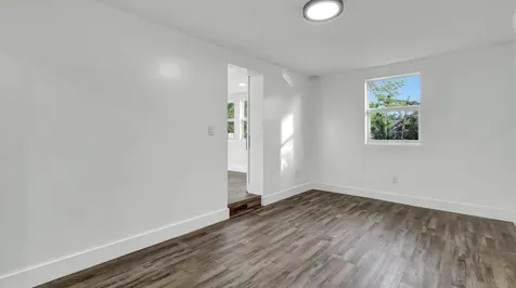 11 NW 117th Street Miami FL 33168