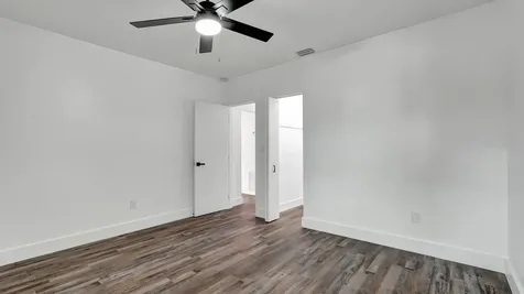 11 NW 117th Street Miami FL 33168