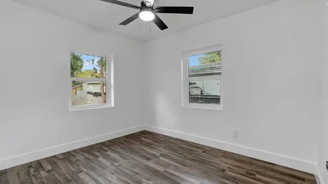 11 NW 117th Street Miami FL 33168