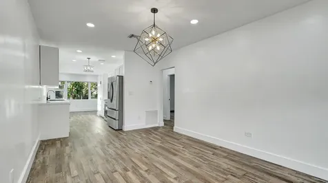 11 NW 117th Street Miami FL 33168