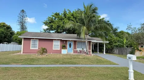 864 SE Festivo Court Port St Lucie FL 34983