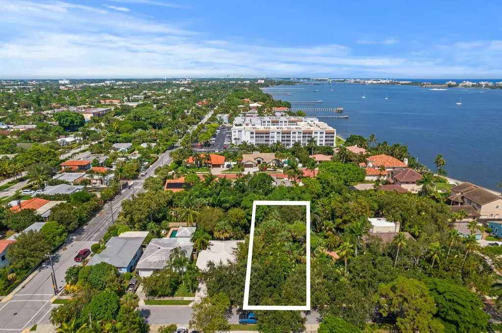 00 17th Avenue S Lake Worth Beach FL 33460