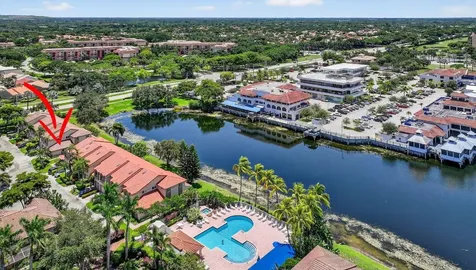 6806 Via Regina Boca Raton FL 33433