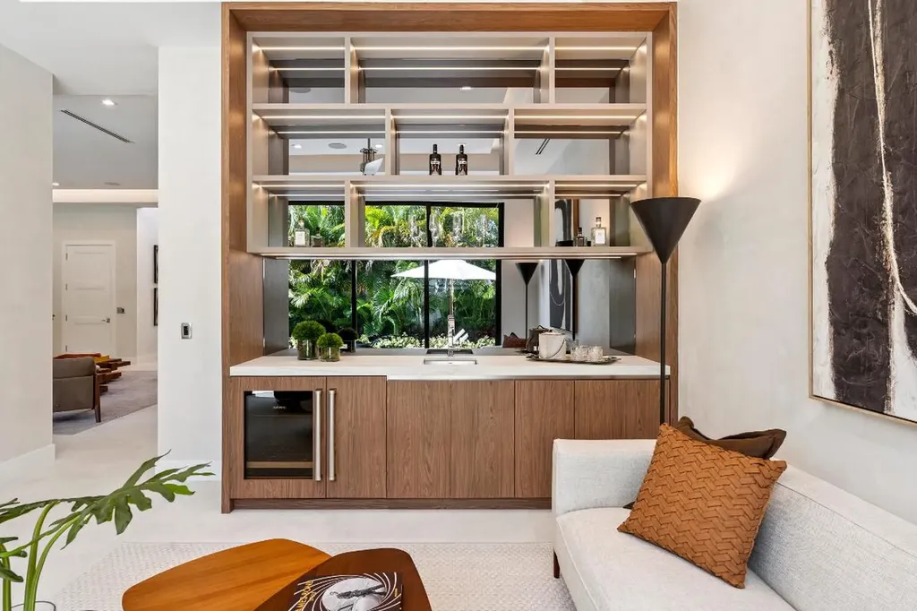 354 NE 4th Street Boca Raton FL 33432