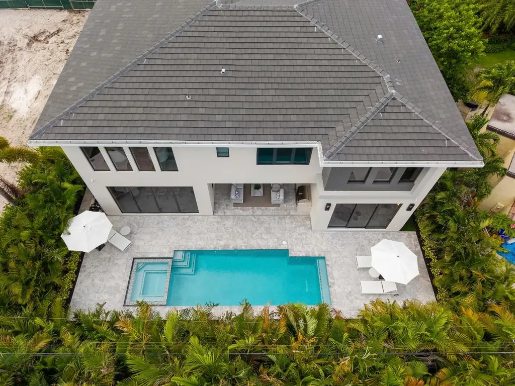 354 NE 4th Street Boca Raton FL 33432