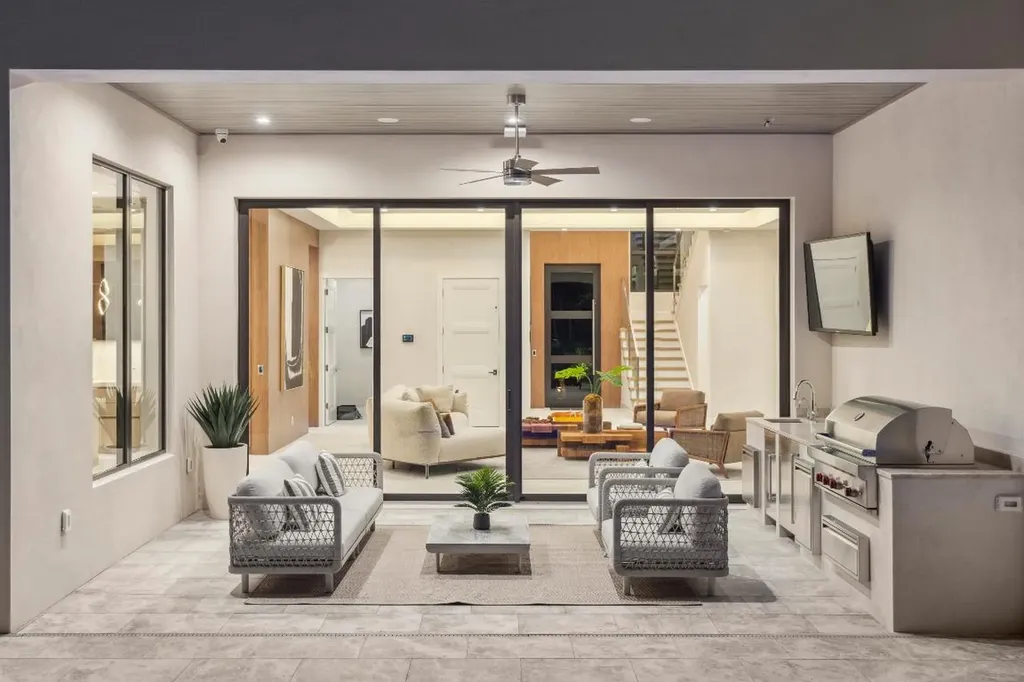 354 NE 4th Street Boca Raton FL 33432