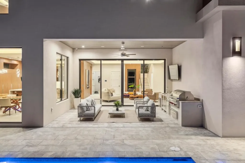 354 NE 4th Street Boca Raton FL 33432