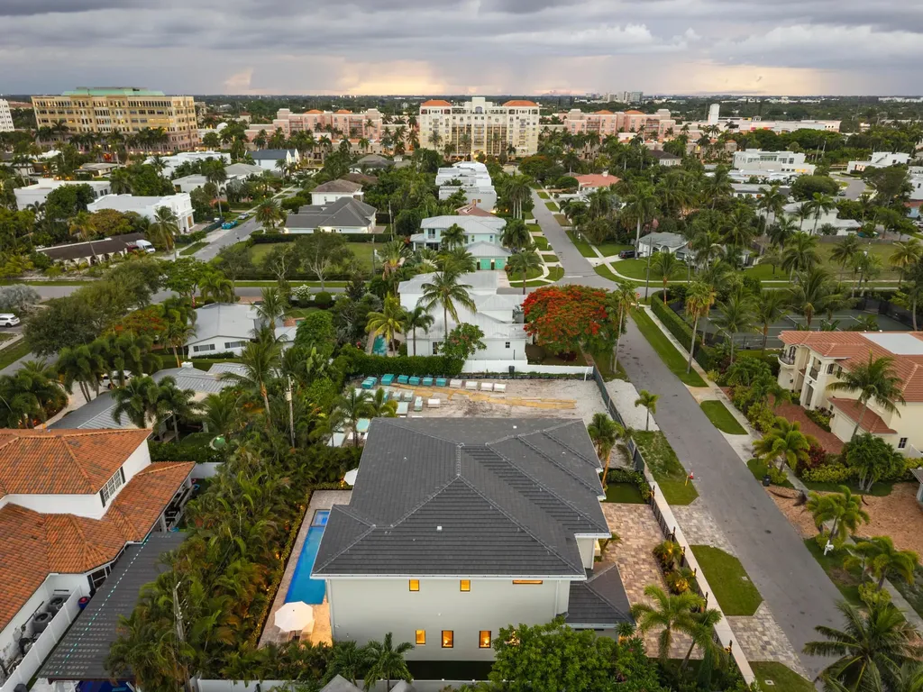 354 NE 4th Street Boca Raton FL 33432