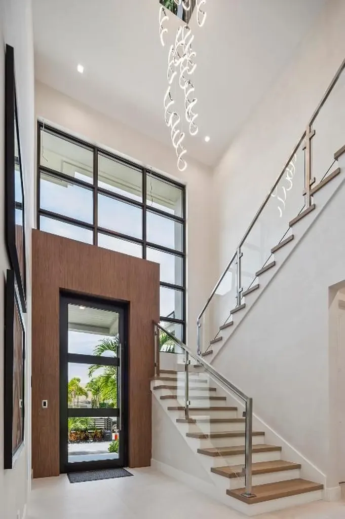 354 NE 4th Street Boca Raton FL 33432