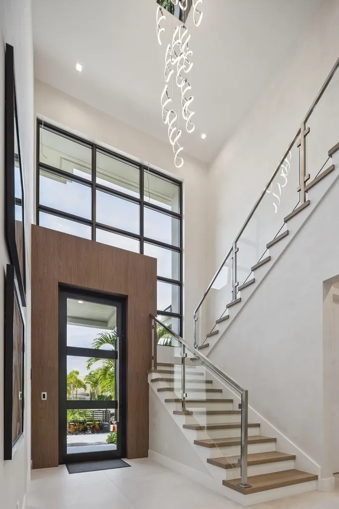 354 NE 4th Street Boca Raton FL 33432