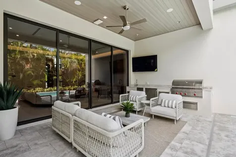 354 NE 4th Street Boca Raton FL 33432