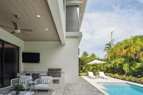 354 NE 4th Street Boca Raton FL 33432
