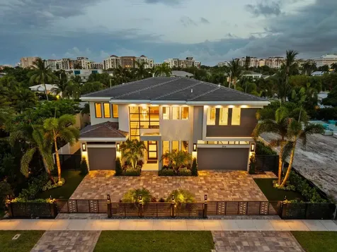354 NE 4th Street Boca Raton FL 33432