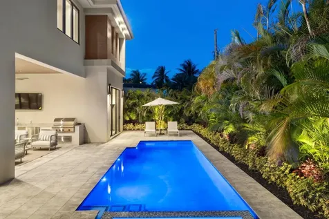 354 NE 4th Street Boca Raton FL 33432