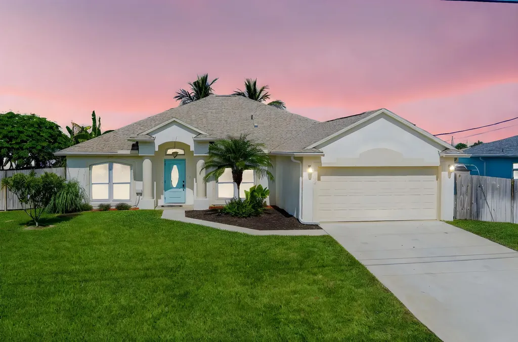 3708 SW Hale Street Port St Lucie FL 34953