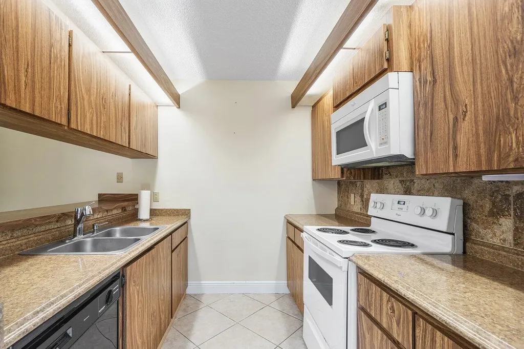 1619 16th Court Jupiter FL 33477