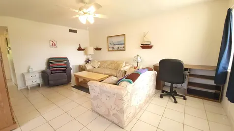 147 Bedford F West Palm Beach FL 33417