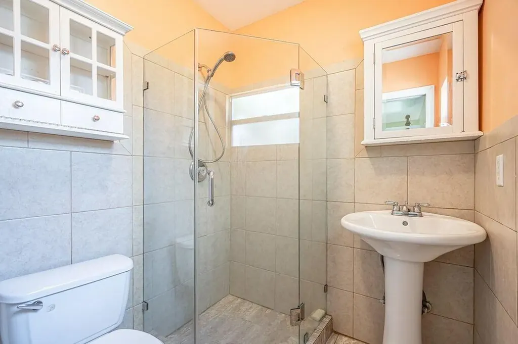 213-215 S Ocean Breeze Lake Worth Beach FL 33460