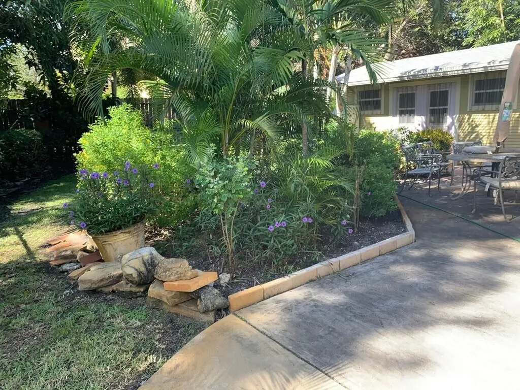 213-215 S Ocean Breeze Lake Worth Beach FL 33460