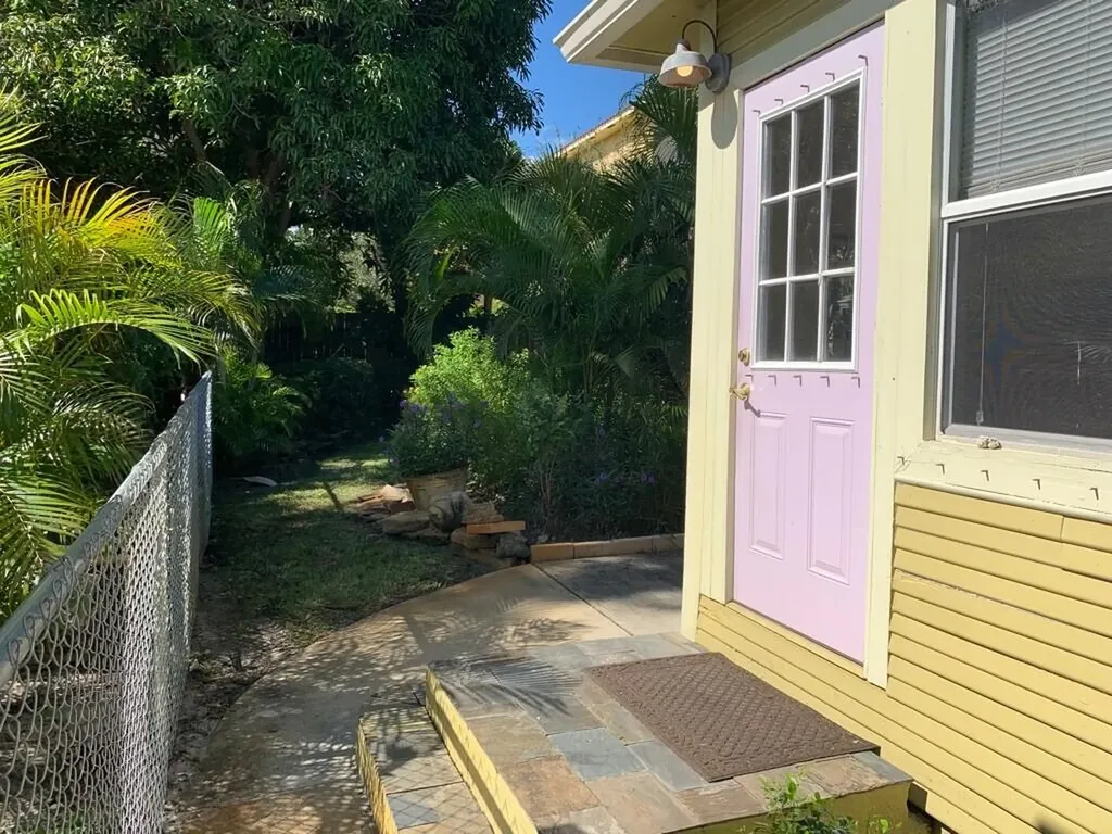 213-215 S Ocean Breeze Lake Worth Beach FL 33460