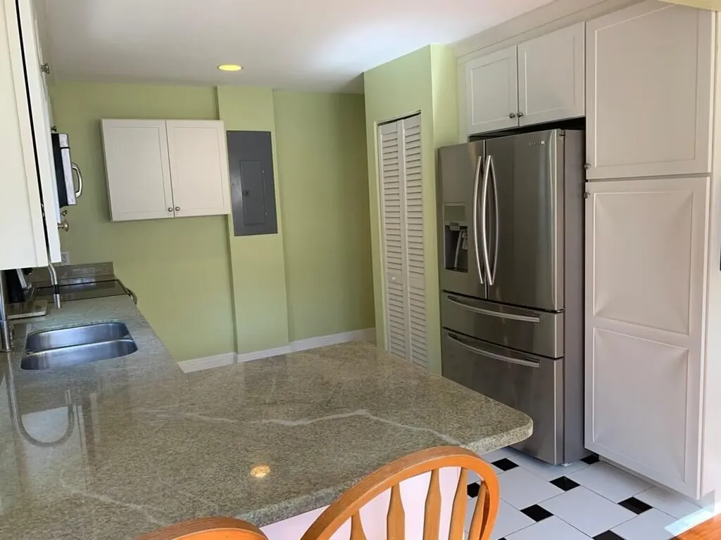 213-215 S Ocean Breeze Lake Worth Beach FL 33460