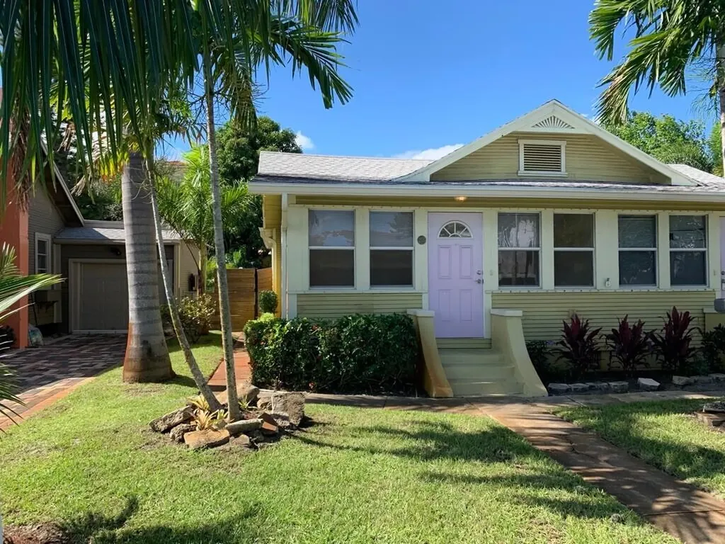 213-215 S Ocean Breeze Lake Worth Beach FL 33460