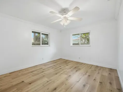 1680 NE 34th Lane Oakland Park FL 33334