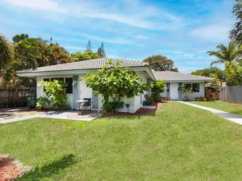 1680 NE 34th Lane Oakland Park FL 33334
