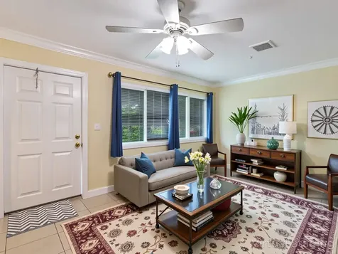 1680 NE 34th Lane Oakland Park FL 33334