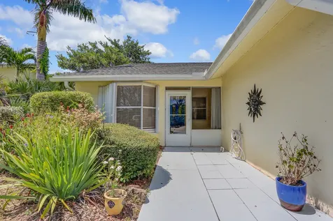11006 SE Sea Pines Circle Hobe Sound FL 33455