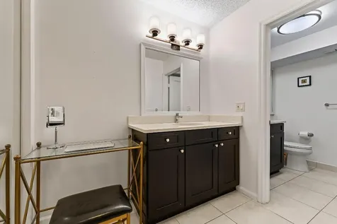 527 Brackenwood Place Palm Beach Gardens FL 33418