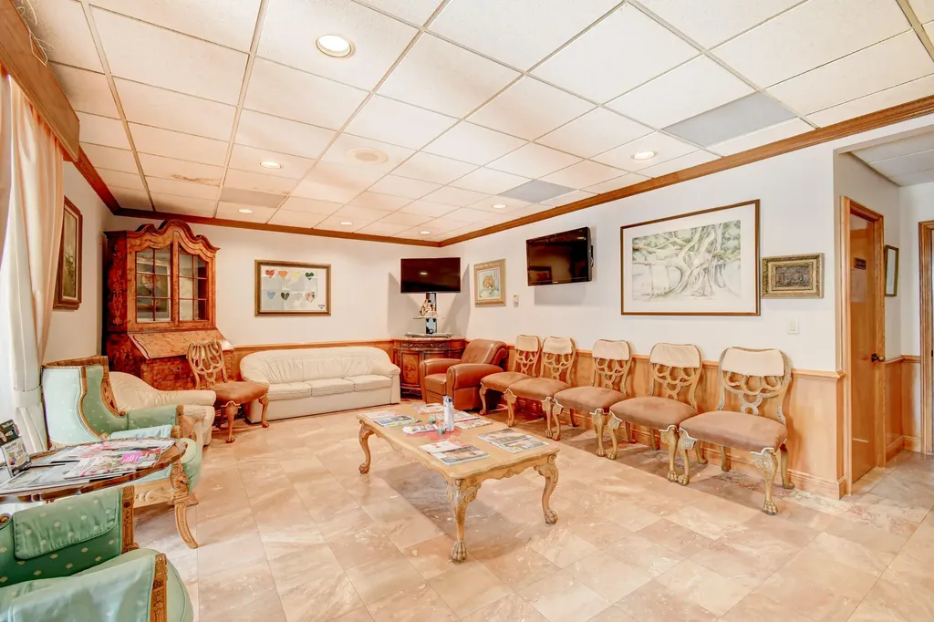 2314 S Seacrest Boulevard Boynton Beach FL 33435