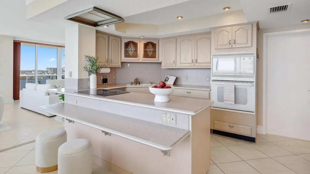 700 S Ocean Boulevard Boca Raton FL 33432
