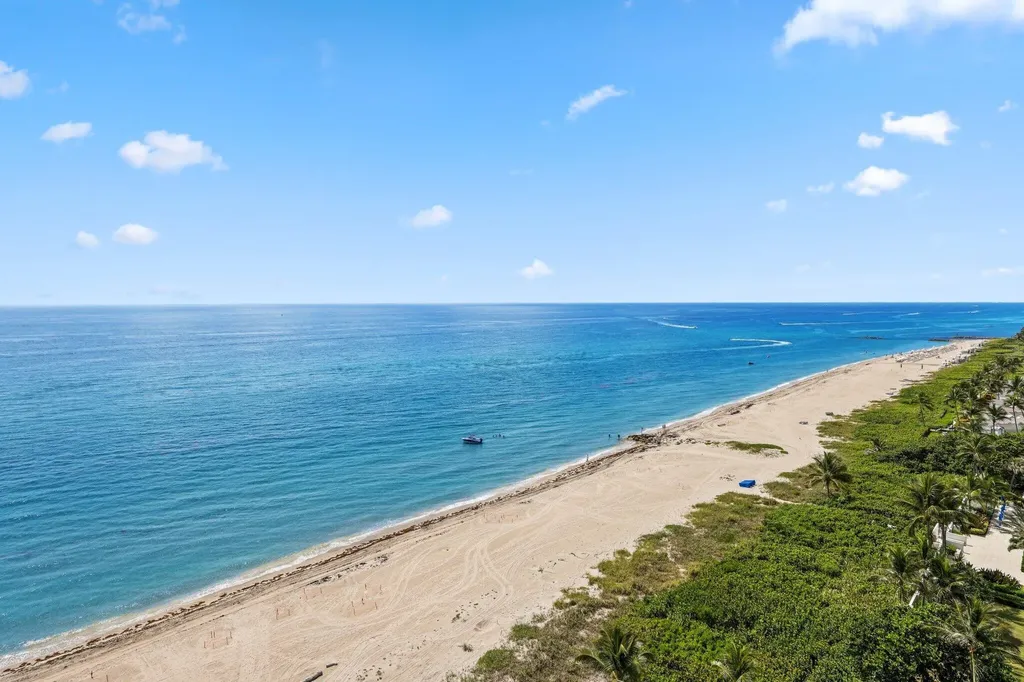 700 S Ocean Boulevard Boca Raton FL 33432