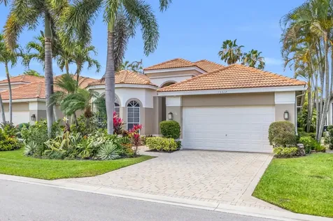 10517 Laurel Estates Lane Lake Worth FL 33449