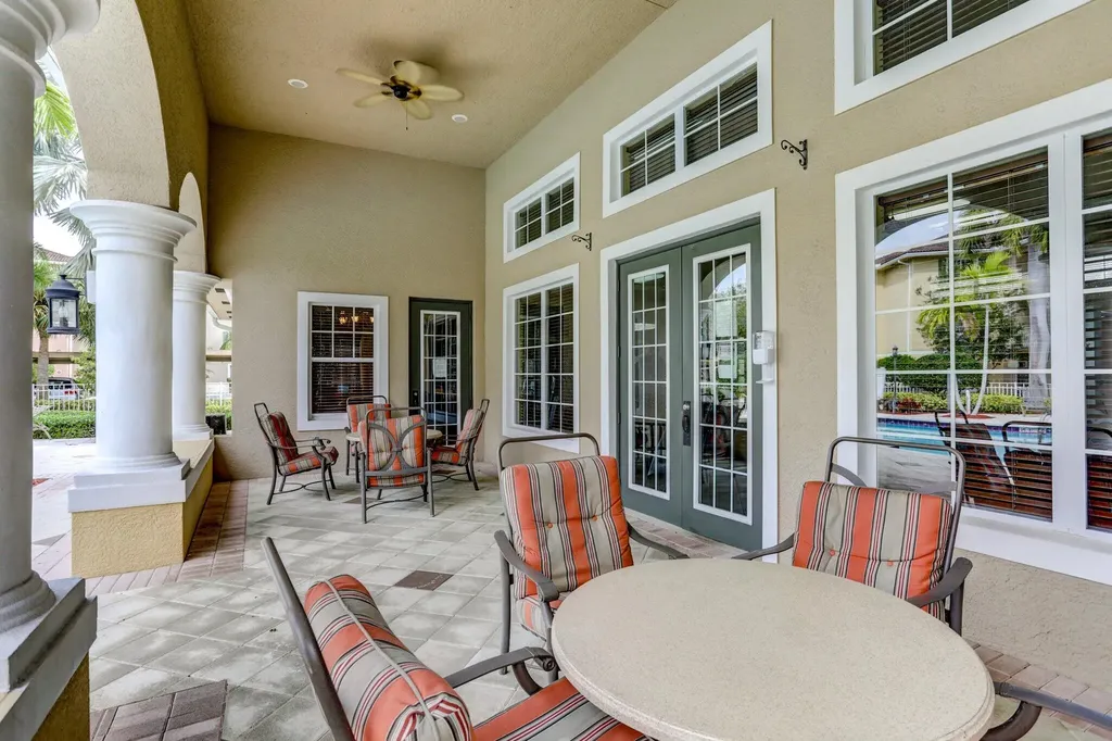 6511 Emerald Dunes Drive West Palm Beach FL 33411
