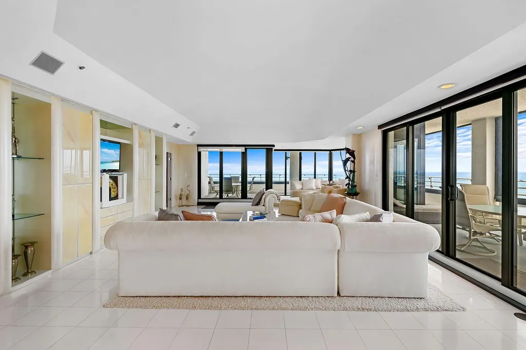 2901 S Ocean Boulevard Highland Beach FL 33487