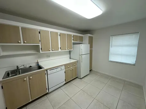 5775 W Fernley Drive W West Palm Beach FL 33415