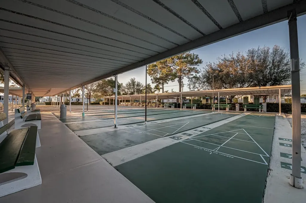 8886 Princess Donna Court, E-31 Boynton Beach FL 33436