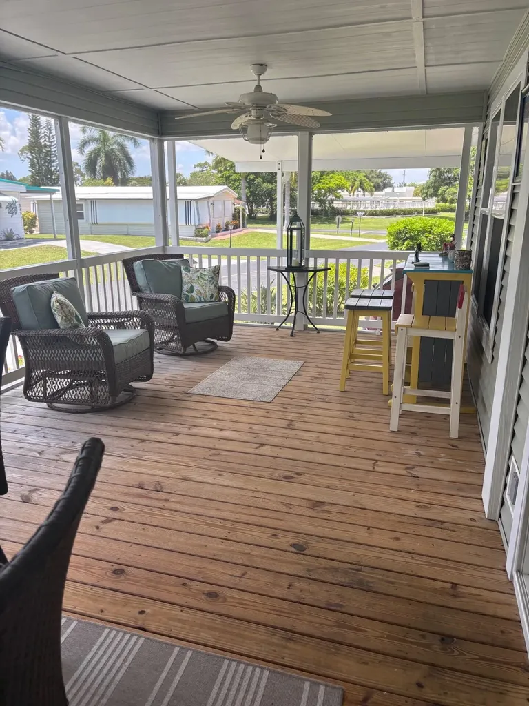 8886 Princess Donna Court, E-31 Boynton Beach FL 33436
