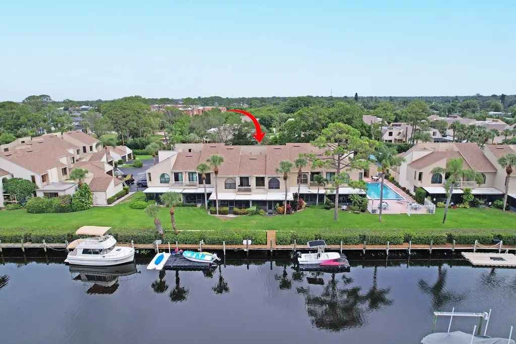 1102 SE Mitchell Avenue Port St Lucie FL 34952