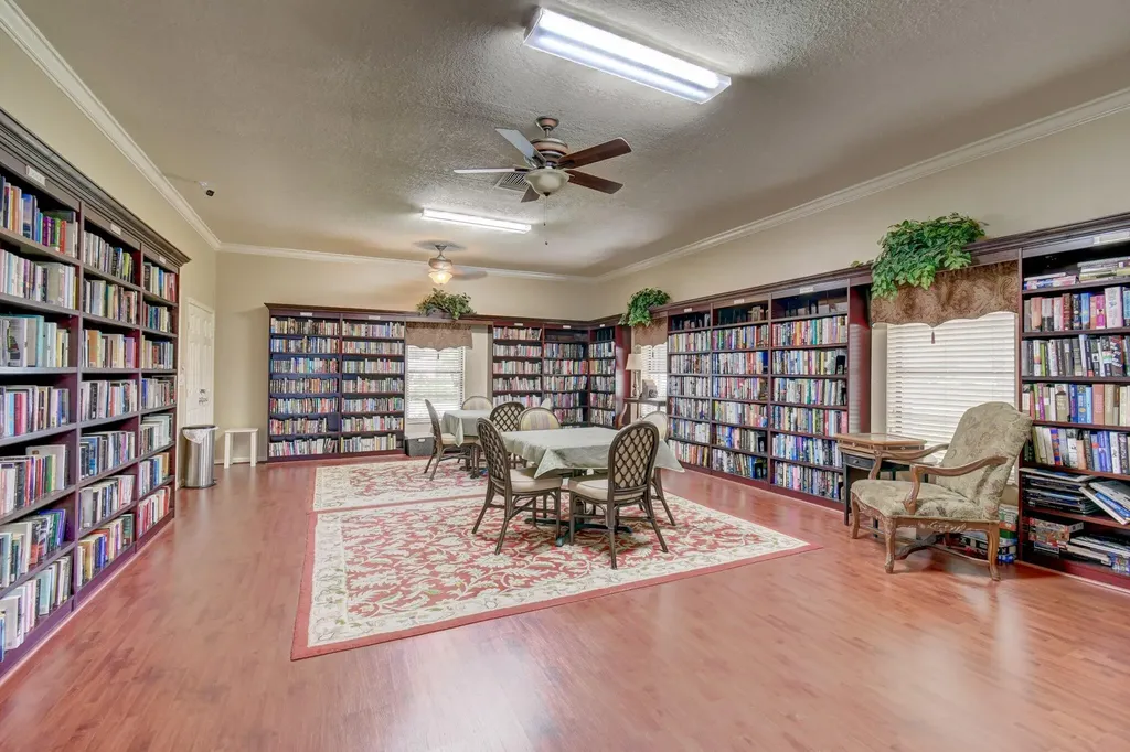 9855 Loquat Tree Run A Run Boynton Beach FL 33436