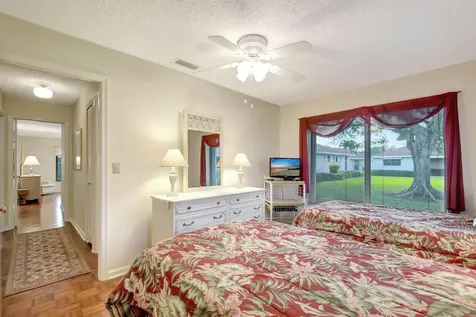 9855 Loquat Tree Run A Run Boynton Beach FL 33436