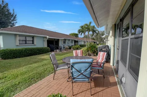 9855 Loquat Tree Run A Run Boynton Beach FL 33436