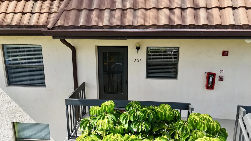 7214 Golf Colony Court Lake Worth FL 33467