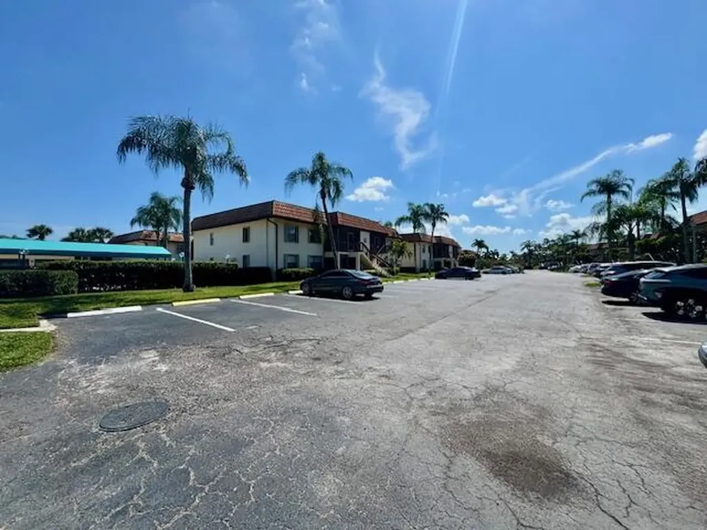 7214 Golf Colony Court Lake Worth FL 33467