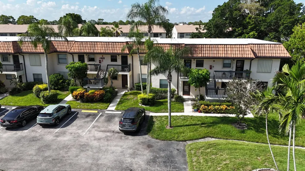 7214 Golf Colony Court Lake Worth FL 33467