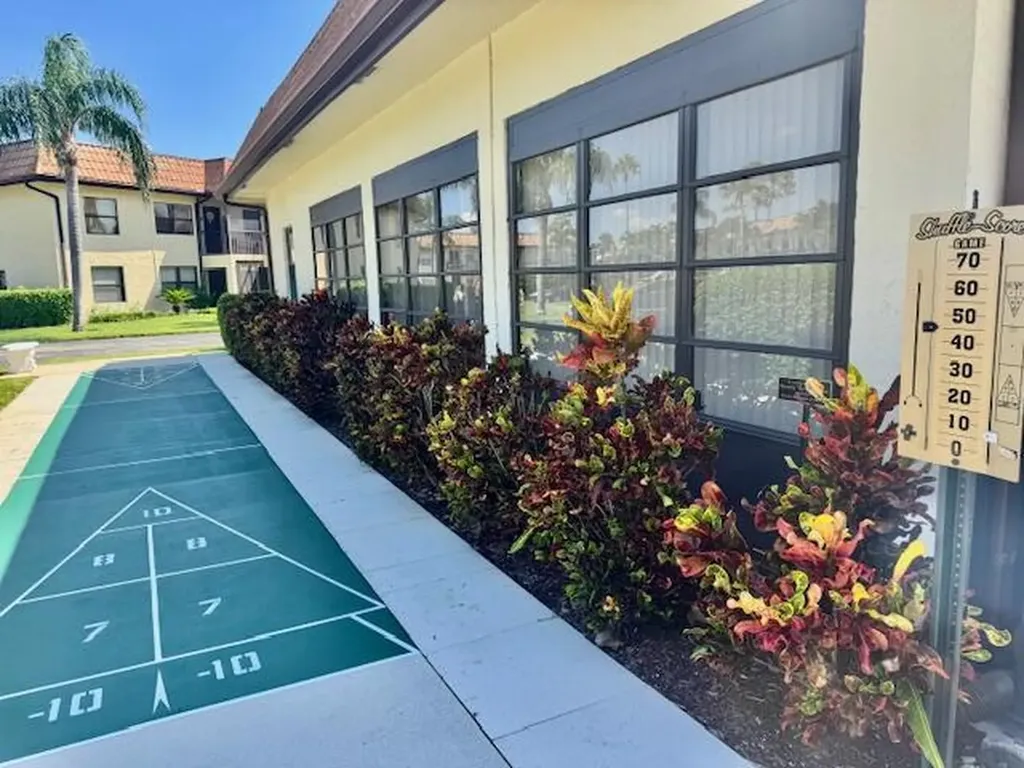 7214 Golf Colony Court Lake Worth FL 33467